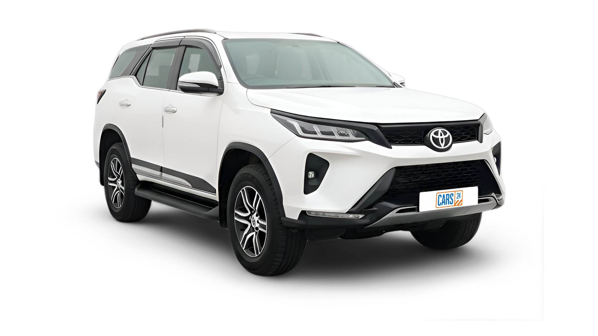 Toyota Fortuner-img